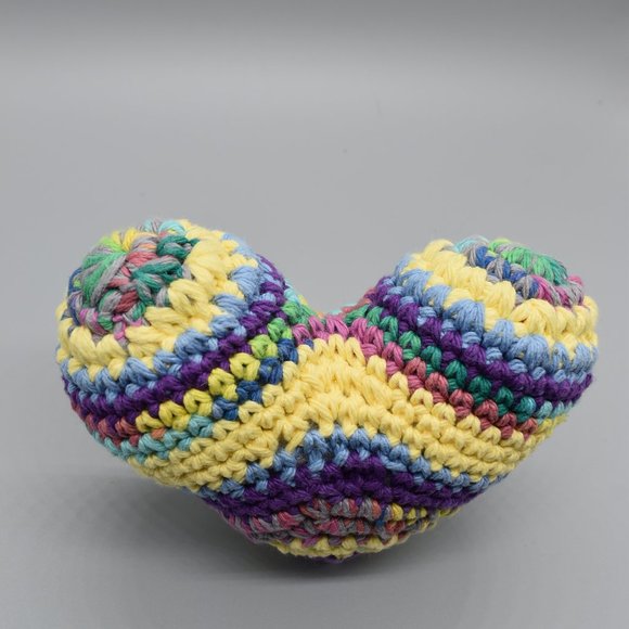 HANDCRAFTED Crochet Catnip Rainbow Striped Heart Easter Cat Toy - Picture 4 of 6